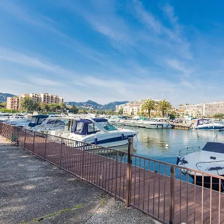 Luxury 3 Piece Garden In Cannes Marina Apartment Mandelieu-la-Napoule