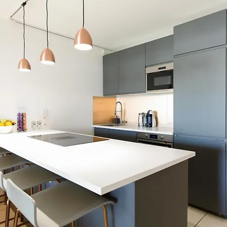 Luxury 3 Piece Garden In Cannes Marina Daire